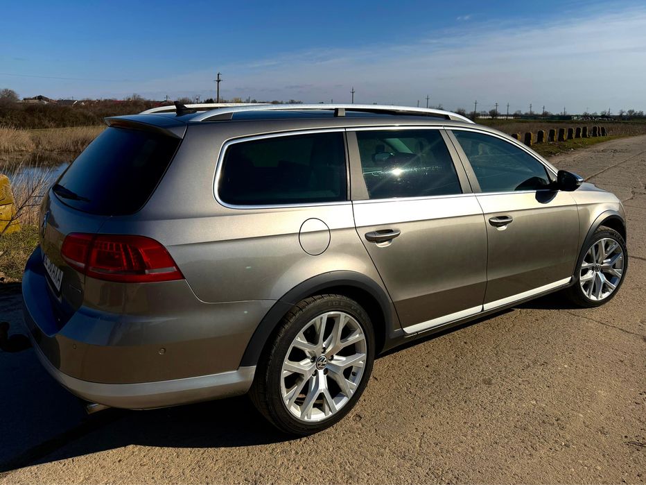 VW Passat Alltrack 2.0 TSI 211 CP | FULL OPTION