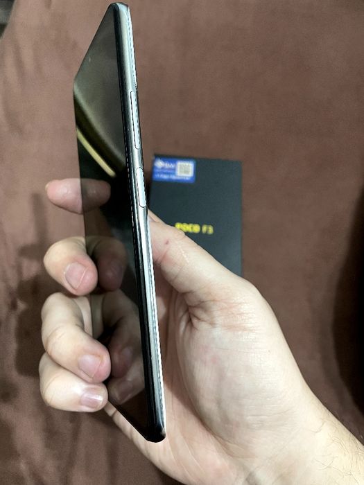 POCO F3 256 xolati yaxshi