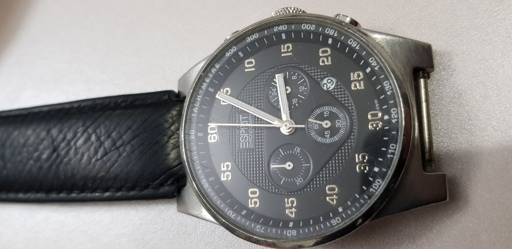 Ceasuri de mînă diverse