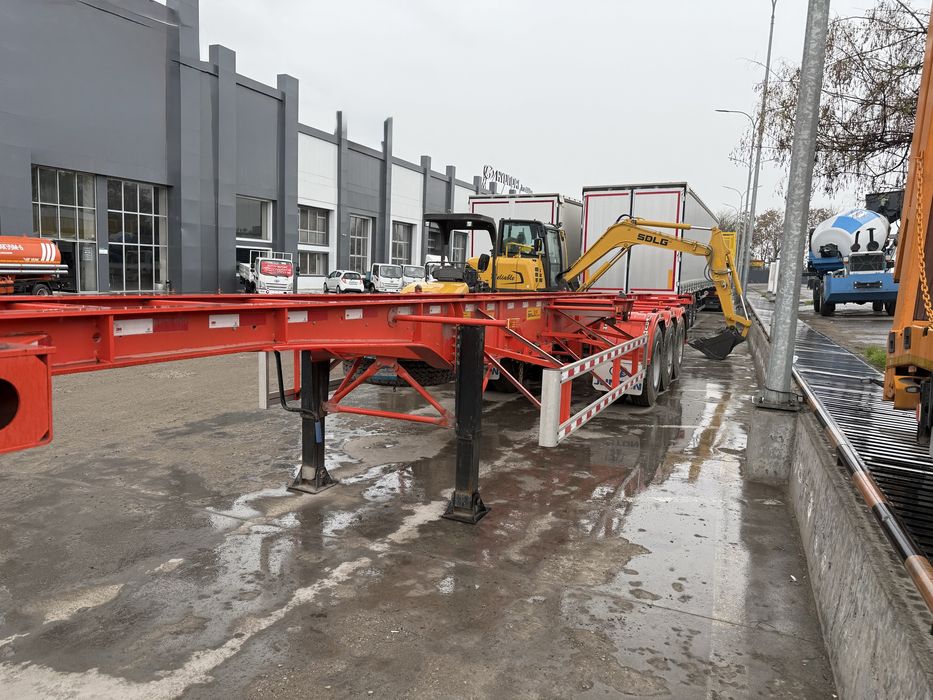 Контейнеровоз.