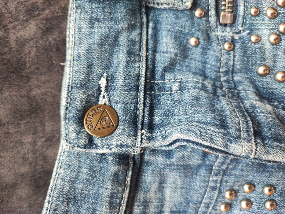 Къси дънкови гащи guess за момиче