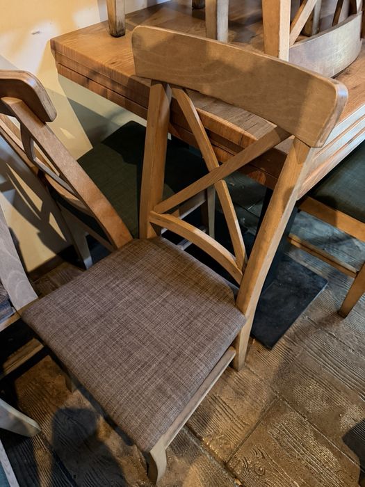 Стол 20 €/ маса 70€/ диван 80€/ щъркел 15€/