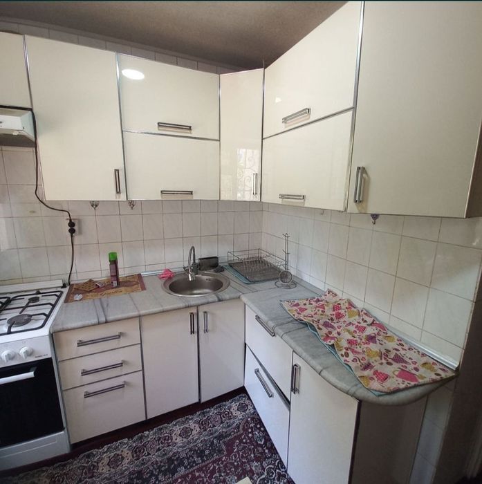 Иджорага уй. 2 хоналик . Вокзал