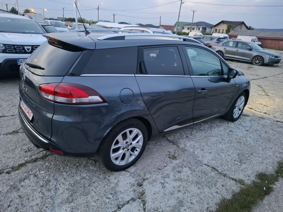Renault Clio Limited