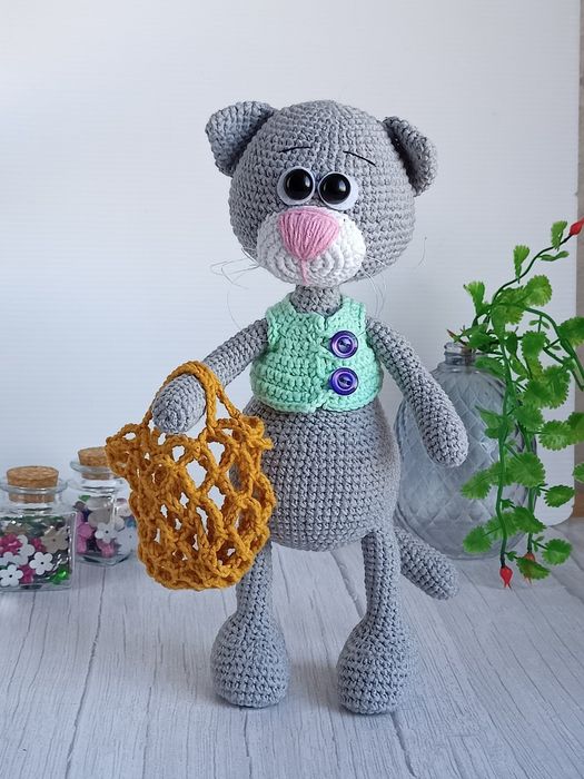 Игрушка ручной работы