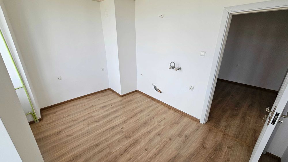 Продава се Едностаен апартамент в Разград, Бели Лом - 35 кв.м за 1749 €/кв.м - Снимка #2