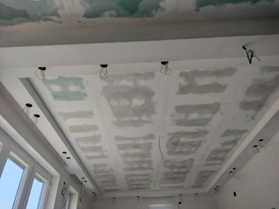 Amenajări interior/ exterior