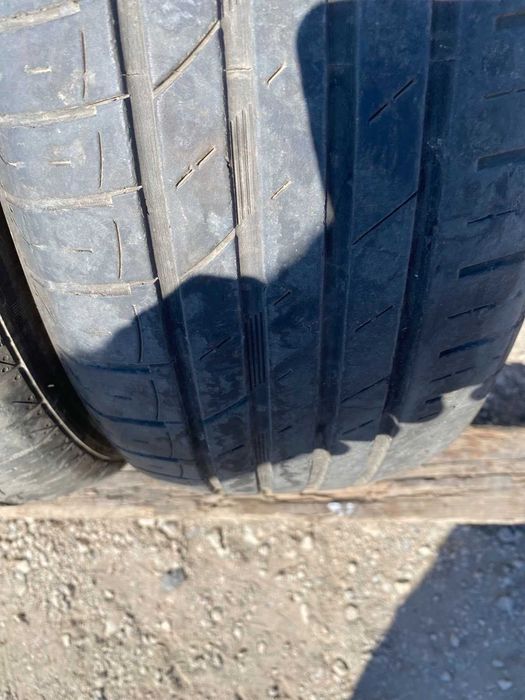 2 броя летни гуми Roadx 195/60 R16 Dot 4520 ном 185