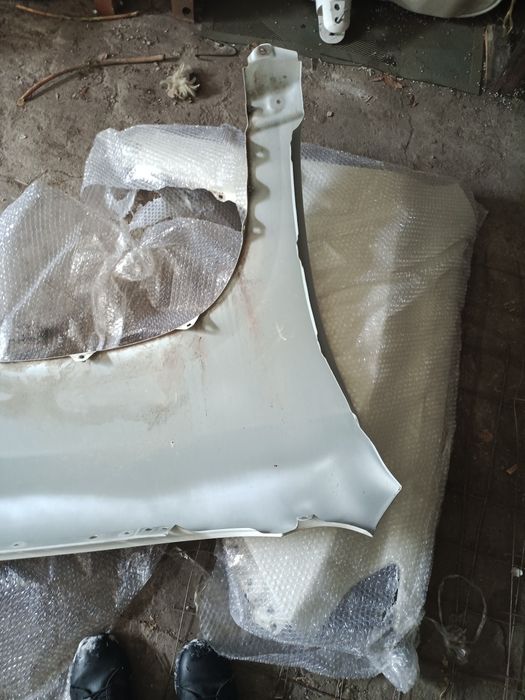 Оригинал! крылья, капот, задний бампер   Прадо 150