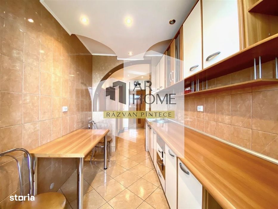 Apartament 2 camere, spatios, complet mobilat, Vest, Ploiesti