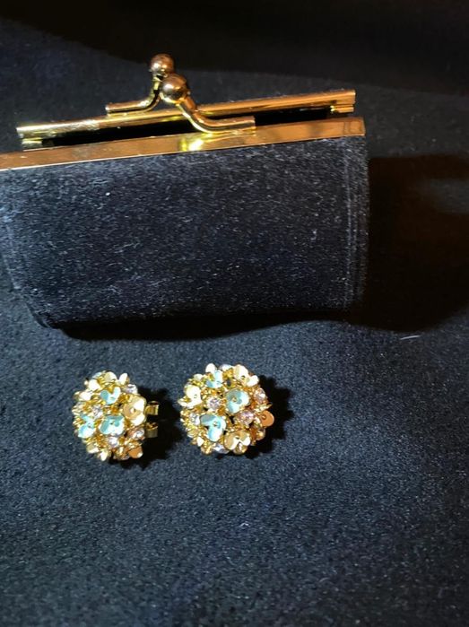 Продам серьги-клипсы