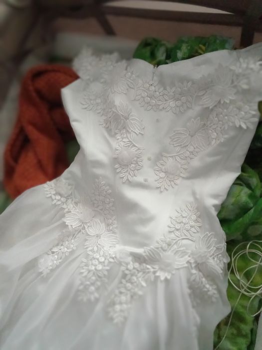 Свадебное платье