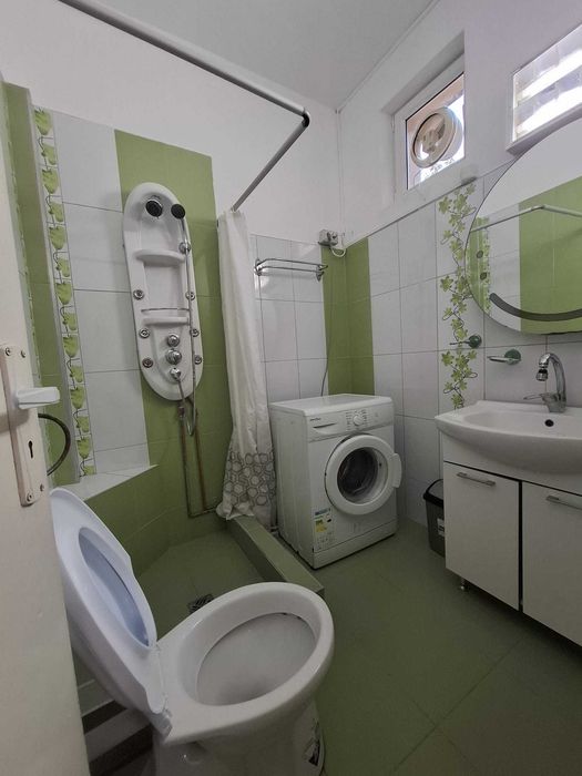 Apartament in Complexul Studentesc, 70 mp cu 2 camere.