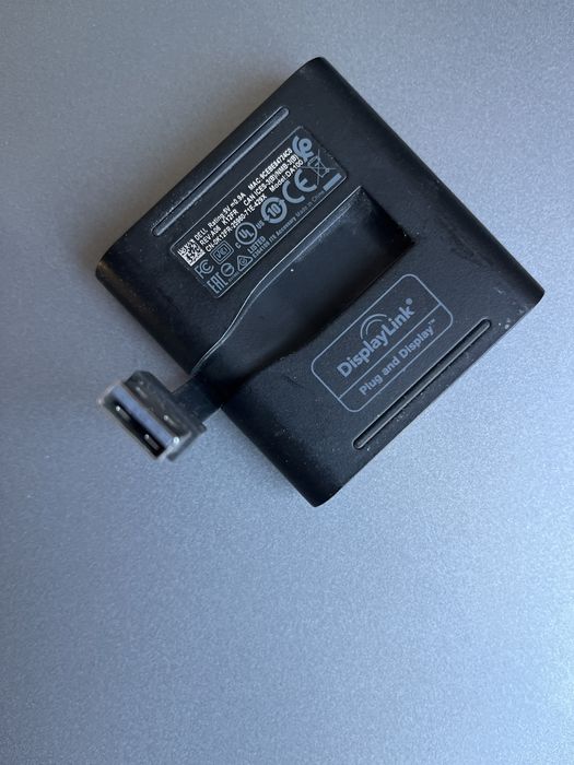 Adaptor Dell USB3.0 -> Ethernet, HDMI, VGA, USB