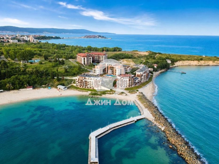 Двустаен апартамент с ФРОНТАЛНА ГЛЕДКА МОРЕ в гр. Несебър