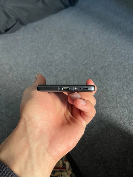 Poco F4 GT 128 zoʻr telefon