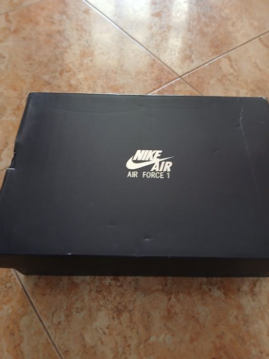 Nike Air Force 1 '07 LV8 White Black Mărimea 42.5