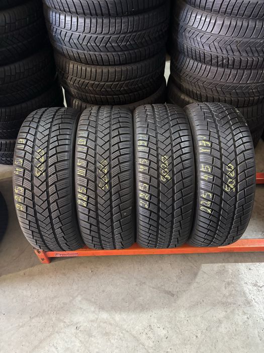 Anvelope Iarna 225/45/19 Vredestein WinTrac Pro 225 45 19 R19