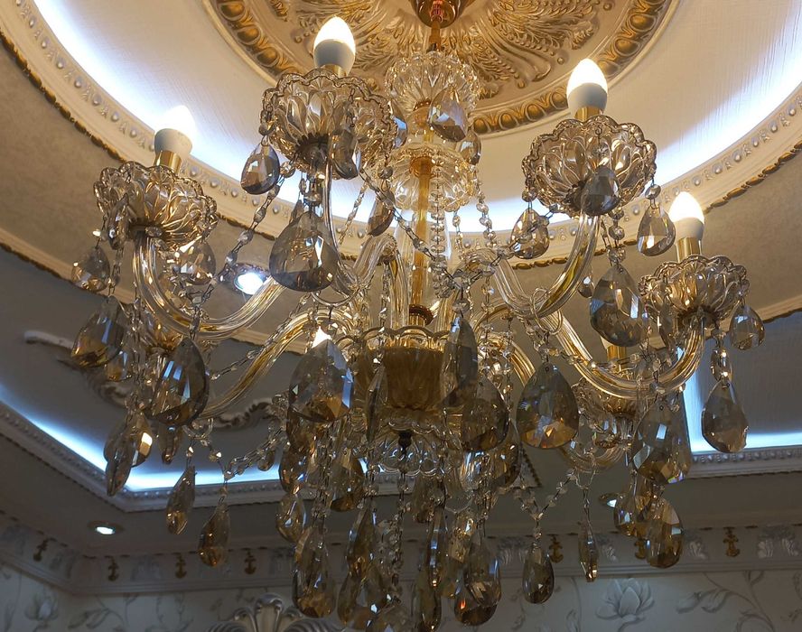 Люстра с хрустал.камнями