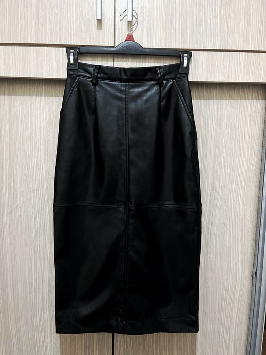 Кожаная юбка от CHIROYLI