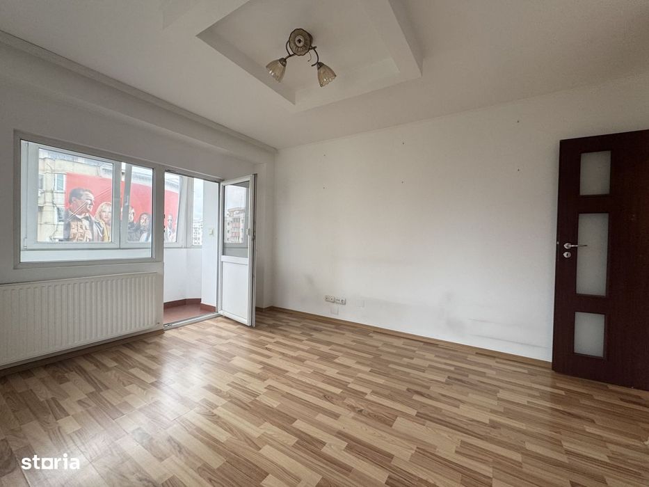 Apartament 3 camere |  Bd. Decebal-metrou Piata Muncii | Pretabil firm