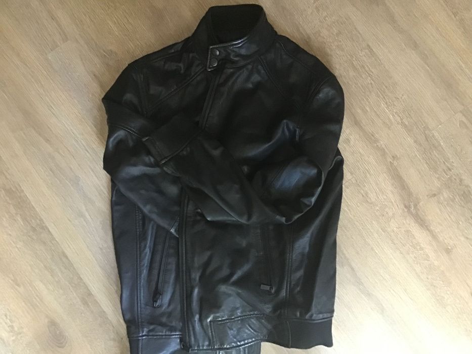 Яке естествена кожа  Massimo Dutti