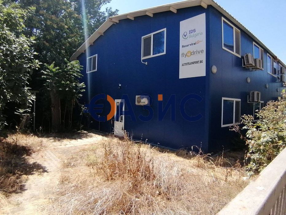 Двуетажна офис сграда в центъра на к.к. Слънчев бряг , област. Бургас,