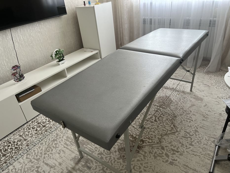 Продается кушетка для массажа