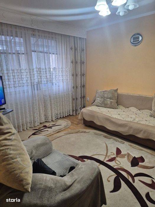 Apartament 2 camere semidecomandat, ultracentral, etaj 4/4