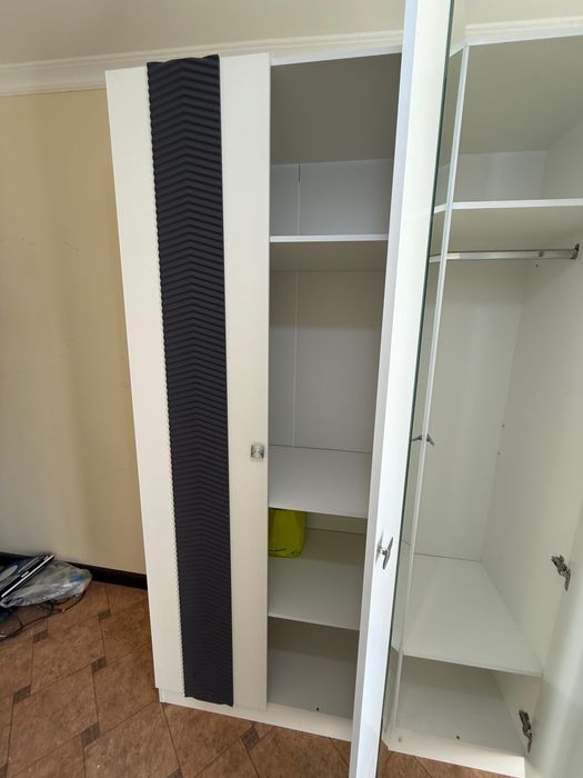 Продается шкаф, в хорошем состоянии