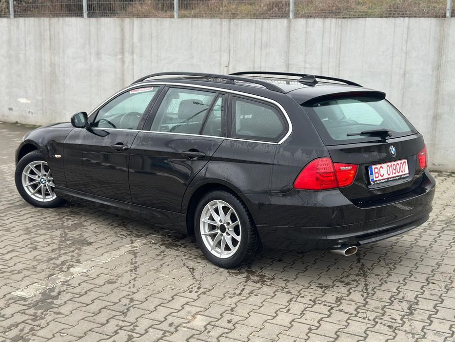 BMW E91,An 2009,318d 143cp ,Euro 5,Navigație,Recent adusa