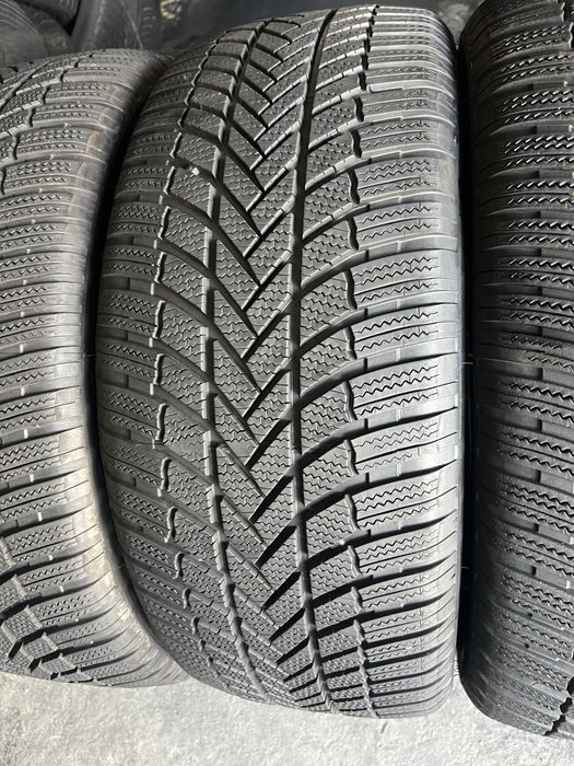 4 anvelope de iarna 255/50/20 Bridgestone 7-7.5 mm!