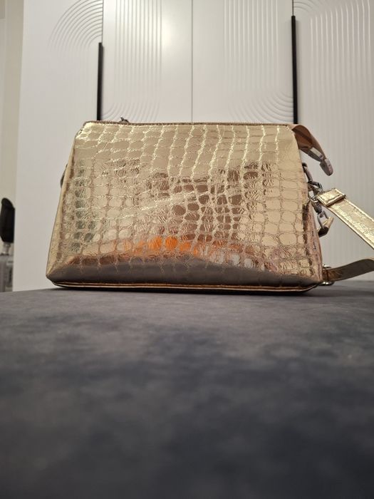 Продам сумку! Новая. Кожа!