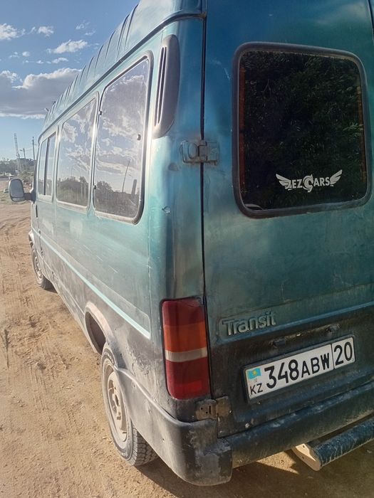 Срочно  продам форд транзит