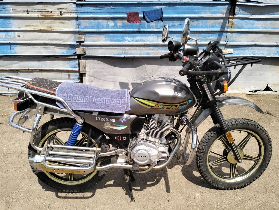 мотоцикл LTM M9 (200куб)