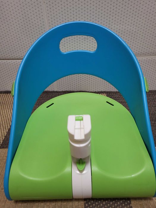 Scaun de masă de joacă de activități înălțător booster