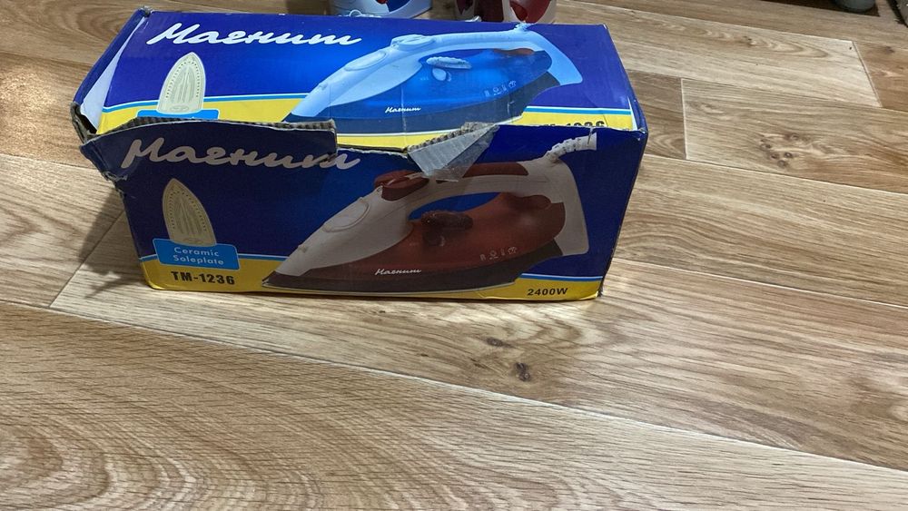 Утюги новые  2 шт