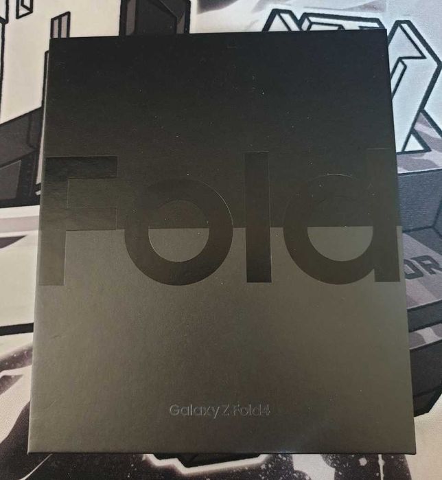Продаю Samsung Galaxy Z Fold 4