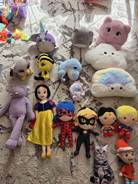 Lot  plusuri Disney buburuza Stitch ,  etc