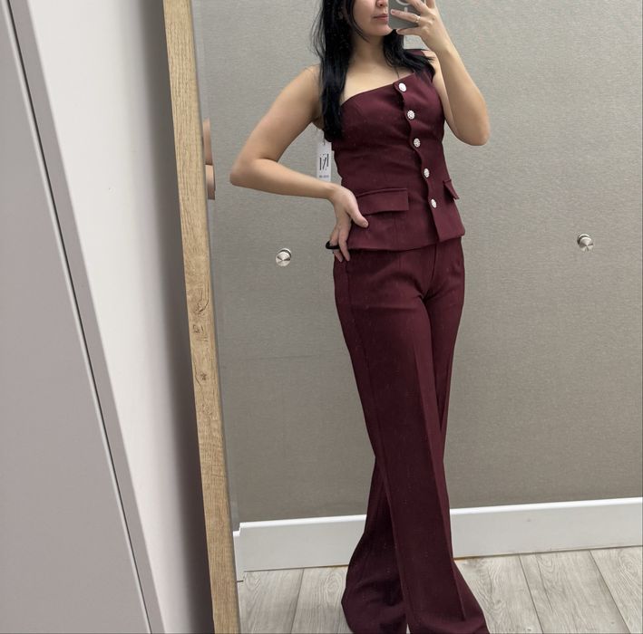 Продам новый костюм