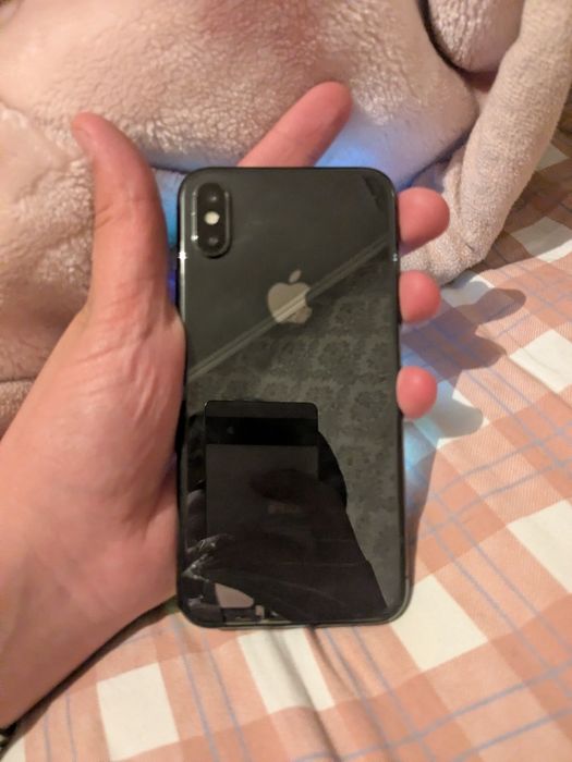 iPhone X 64 Гб АКБ 100%