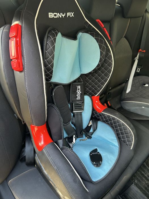 Продам детское автокресло