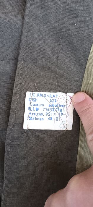 Veston miltar în stare foarte bună