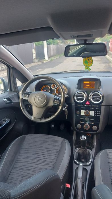 Opel corsa 2014,1.4benzină, euro5