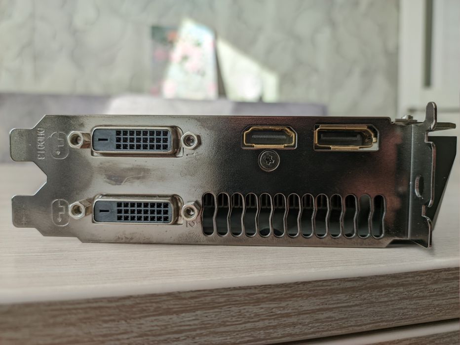 Видеокарта Gigabyte Geforce 1060