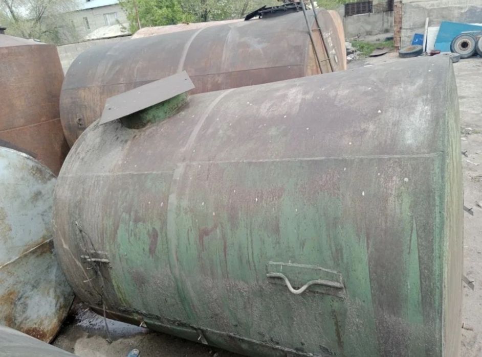 Цистерны ёмкосьти бочки