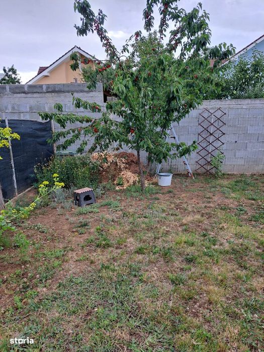 Casă parter Sântandrei 2 dormitoare, living, bucătărie separată, baie