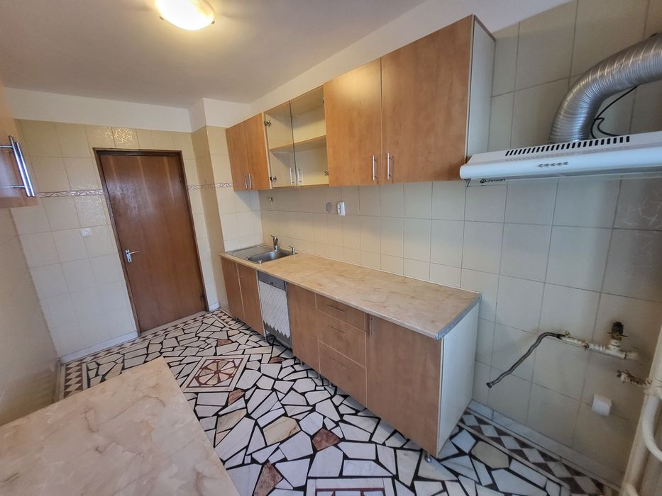 Inchiriere ap 4 camere Ion Mihalache  Piata 1 Mai Bucuresti