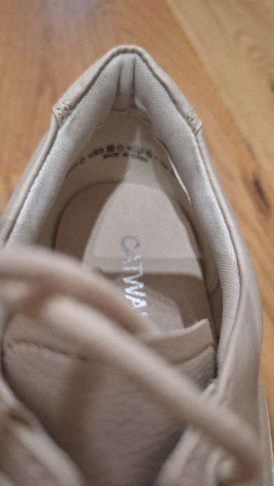 Дамски  бежови обувки