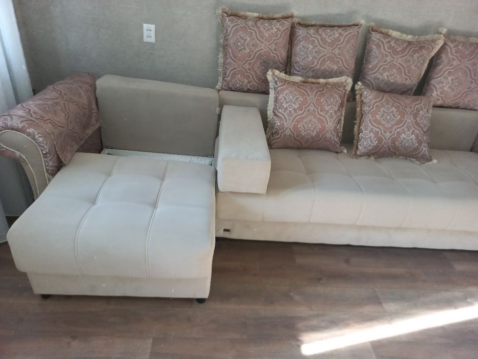 Продам угловой диван